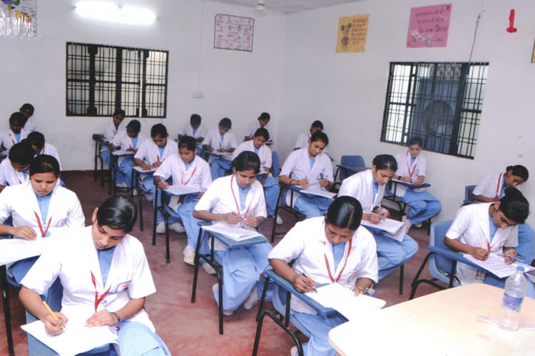 Nishat Hospital and Institute of Paramedical Sciences and College of Nursing Barabanki Campus photo 4